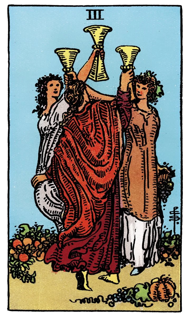 Three of Cups — สามถ้วย