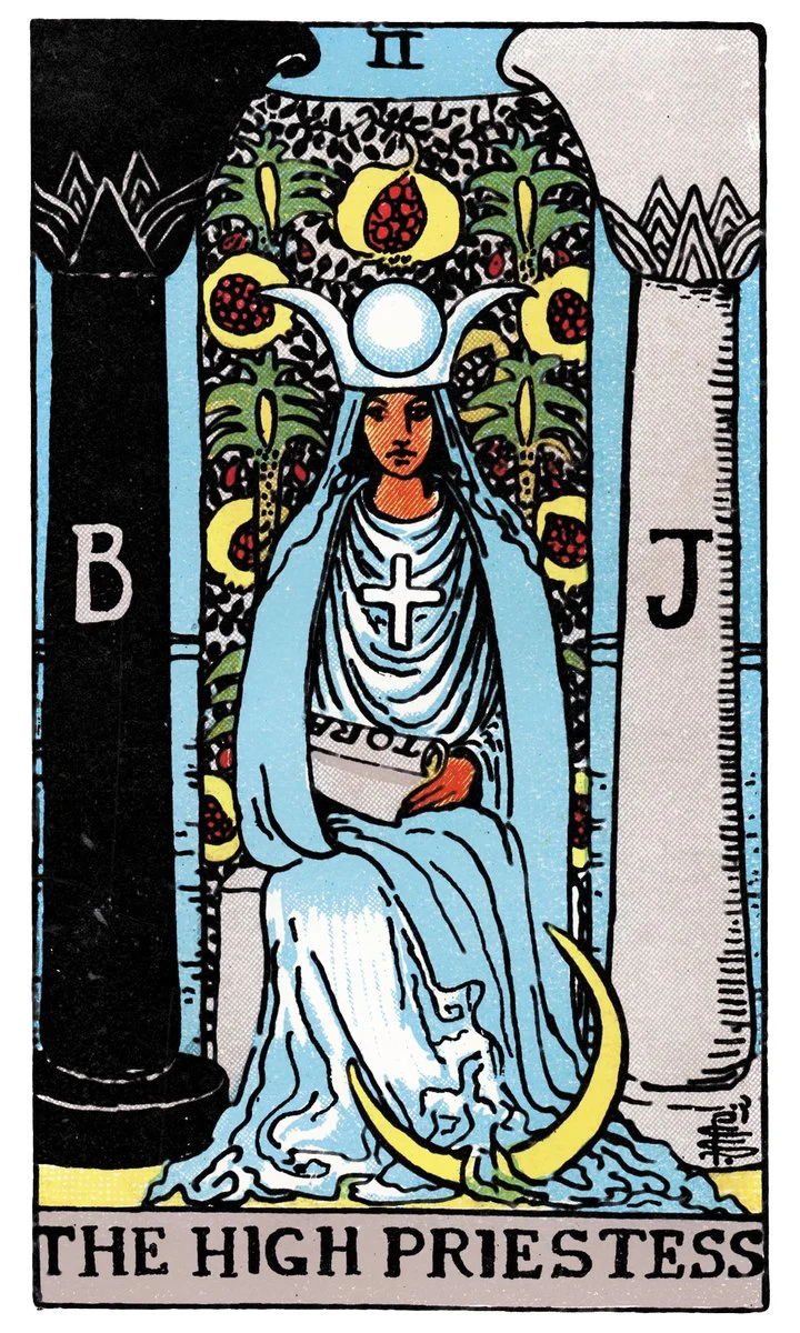 The High Priestess — เสียงภายใน